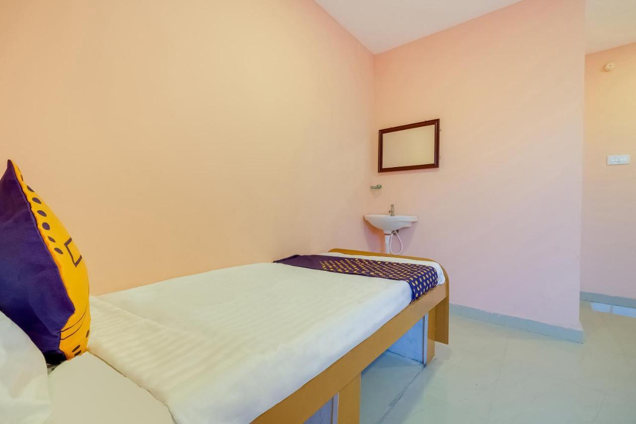 Spot On 64778 Msr Convention Hall Hotel Tirupati Ngoại thất bức ảnh