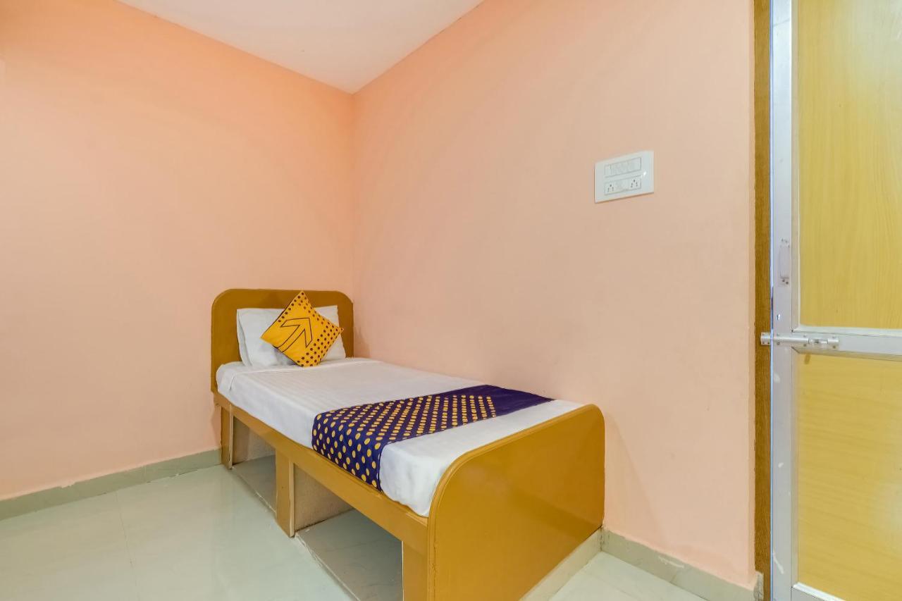 Spot On 64778 Msr Convention Hall Hotel Tirupati Ngoại thất bức ảnh